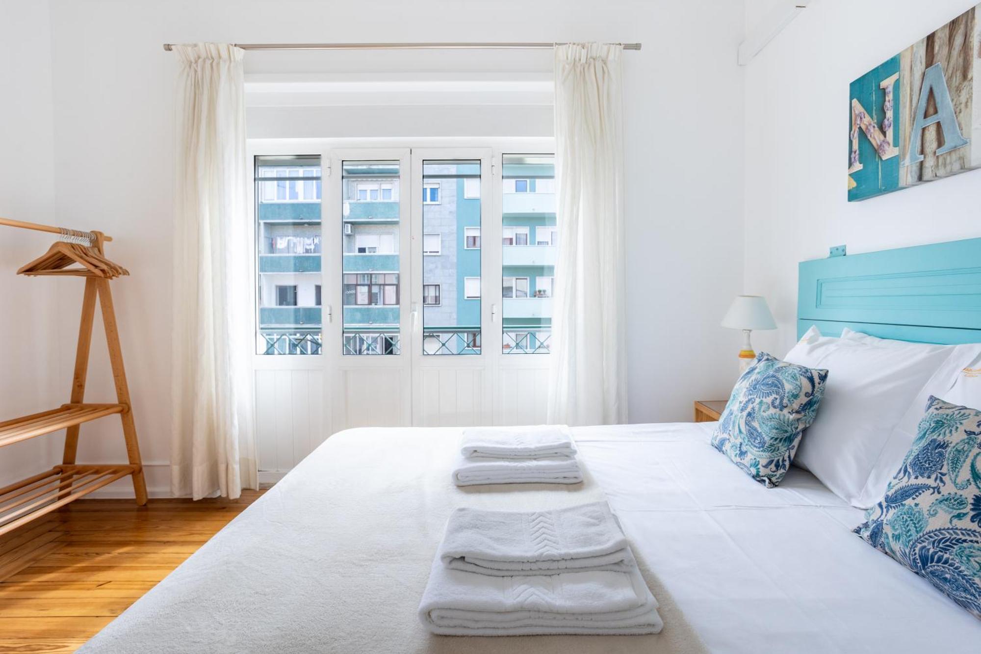 Appartement 140m² 4 Slaapkamer, 2 Privé Badkamer In Sao Joao De Deus Lissabon