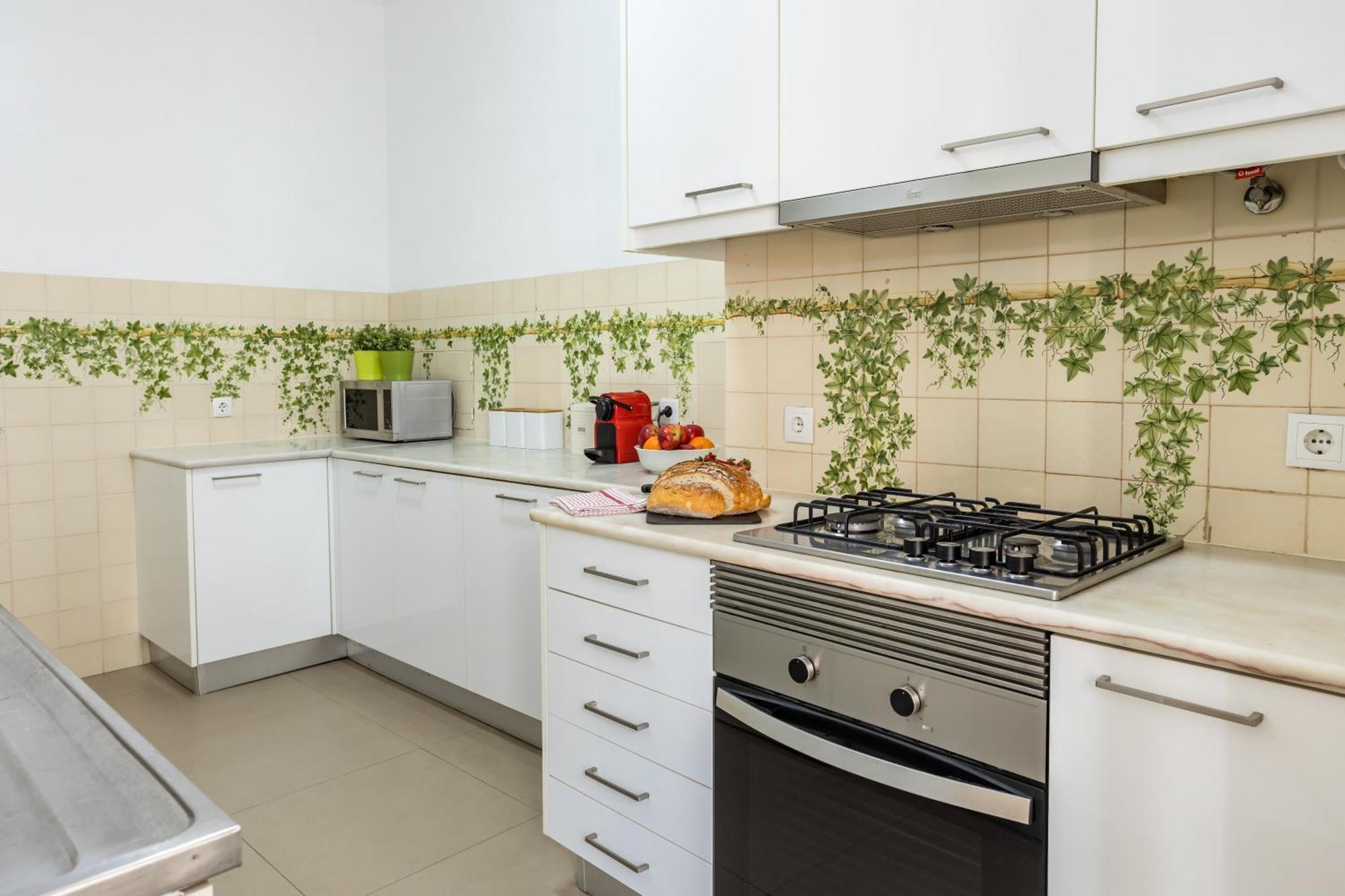 140m² 4 Slaapkamer, 2 Privé Badkamer In Sao Joao De Deus Appartement Lissabon