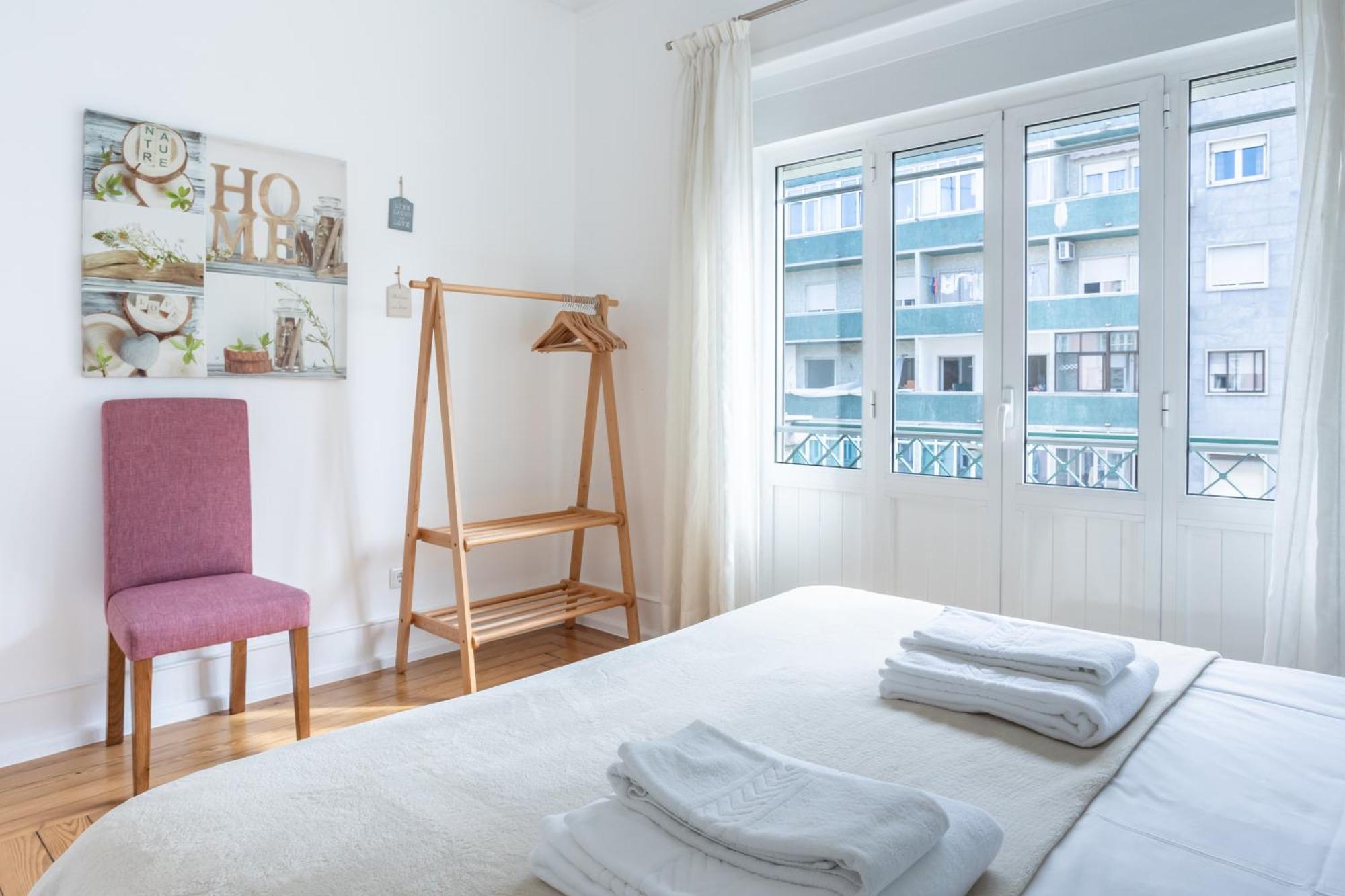 Di 140 M² Con 4 Appartamento *